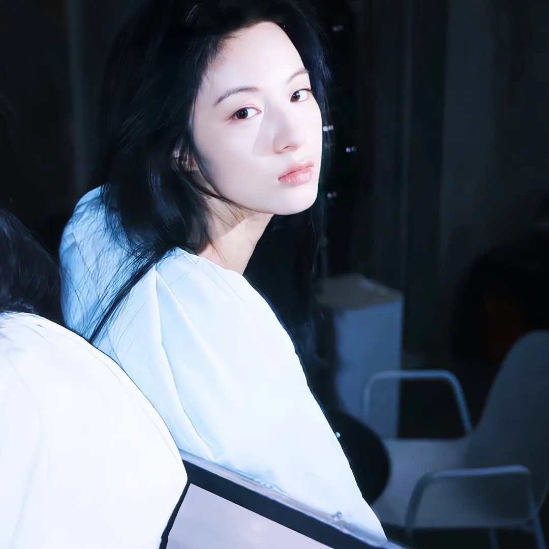金光松美的四块石板